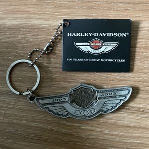 NWT Harley Davidson 100th anniv pewter key fob